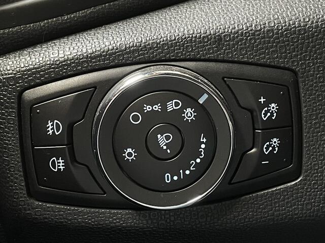 Ford ECOSPORT EcoBoost 140 pk ST-Line | Trekhaak | Winter Pack | Camera | 18" | Half leer