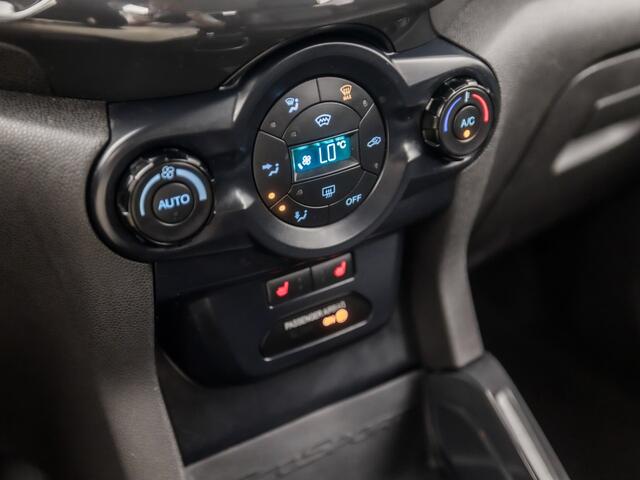 Ford ECOSPORT 1.0 EcoBoost Titanium (CLIMATE, STOELVERWARMING, LEDER, SPORTSTOELEN, KEYLESS, TREKHAAK, PARKEERSENSOREN, NIEUWSTAAT)