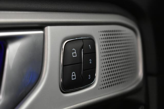 Ford EXPLORER 3.0 V6 PHEV ST-Line 7 Per. Pano 360° Cam Trekh B&O El-Stoelen + Aklep