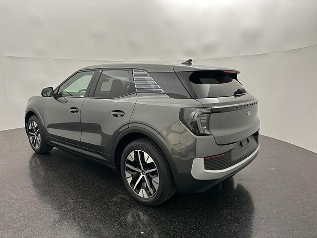 Ford EXPLORER Select Extended Range RWD 77 kWh 286 PK | Driver Assistance Pack | 4 Season Banden | Comfort Pack I | Elektrische Trekhaak