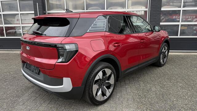 Ford EXPLORER Premium Extended Range RWD 77 kWh ¤4.000 euro korting | Uit voorraad leverbaar | 360 graden camera | AGR stoelen | heads up display | Panorama dak