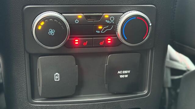 Ford EXPLORER 3.0 V6 EB PHEV ST-LINE / FULL BLACK EDITION /