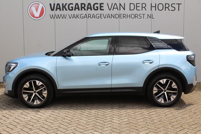 Ford EXPLORER Extended Range AWD 79 kWh-250kW. Vierwielaandrijving ! Fabrieksgarantie t/m 24-10-2029 ! Slechts 9.600km ! Autm. airco, HUD, stoel-en stuurwiel verw., elektr. achterklep, side- en lane assist, navigatie, telefoonvoorb. etc.