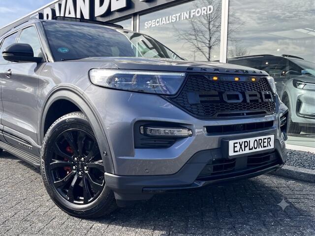 Ford EXPLORER 3.0 V6 EcoBoost PHEV ST-Line X Raptor 457pk/336kW Automaat | Full Options | Afn. trekhaak | Panodak |Sidesteps | Raptor | Smoke Pack | BLIS | Leder etc. etc.