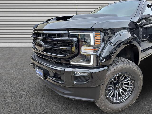 Ford F-250 SUPER DUTY LARIAT SUPERCHARGED BIG ASS BOS