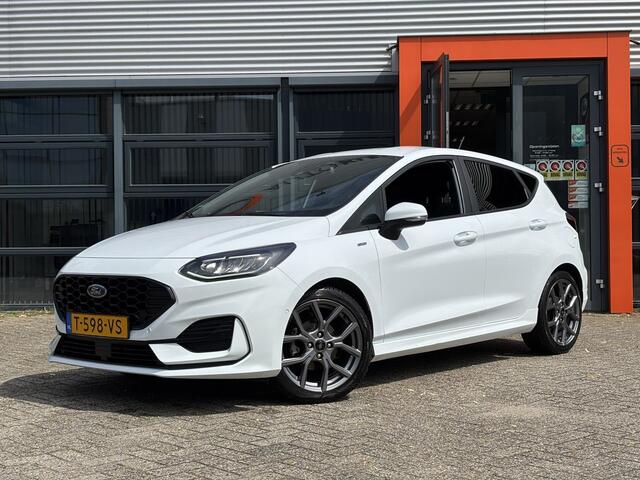 Ford FIESTA 1.0 EcoBoost Hybrid ST-Line X / Stoel, Stuur & Voorruitverwarming / Navi / Applecarplay/Androidauto / Allseason Banden /