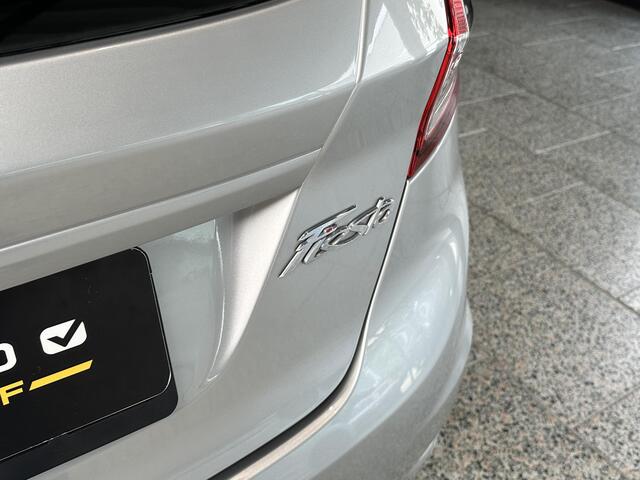 Ford FIESTA 1.0 Style Ultimate Navigatie | Cruise controle | Parkeer sensoren