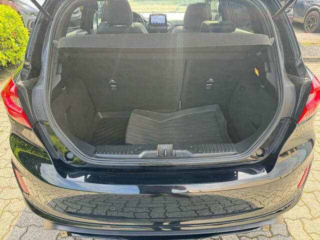 Ford FIESTA 1.5 EcoBoost ST-3 panorama, navi, cruise, stoelverw