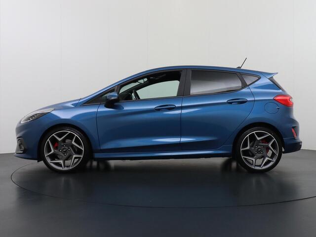 Ford FIESTA 1.5 EcoBoost ST-3 200 PK NL Auto NAP Dealer onderhouden Recaro