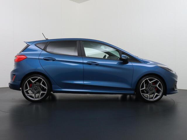 Ford FIESTA 1.5 EcoBoost ST-3 200 PK NL Auto NAP Dealer onderhouden Recaro
