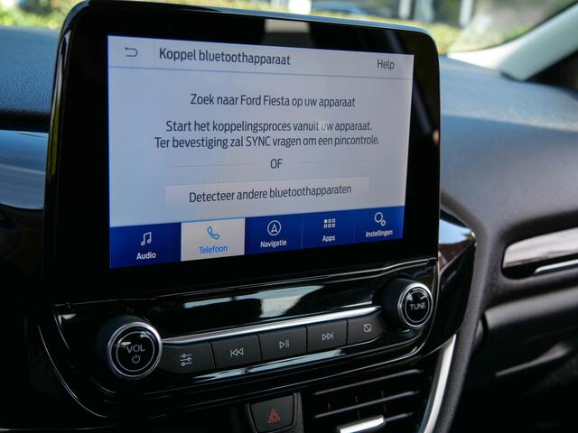 Ford FIESTA 1.0 EcoBoost Titanium | TREKHAAK | WINTERPACK | CARPLAY |