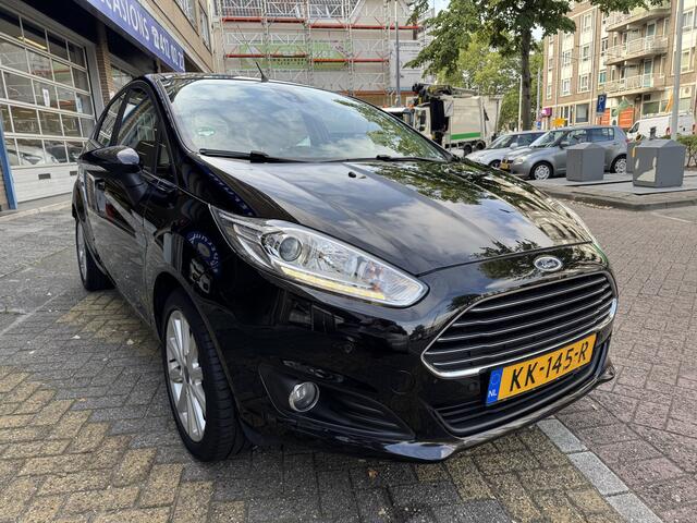 Ford FIESTA 1.0 EcoBoost Titanium Automaat | Navigatie | Climate Control | Cruise Control | Parkeersensoren | Lichtmetalen Velgen | Dealeronderhouden | NAP |