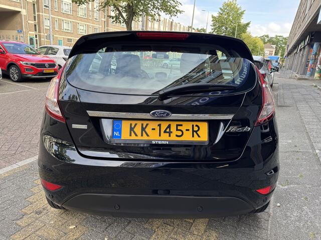 Ford FIESTA 1.0 EcoBoost Titanium Automaat | Navigatie | Climate Control | Cruise Control | Parkeersensoren | Lichtmetalen Velgen | Dealeronderhouden | NAP |