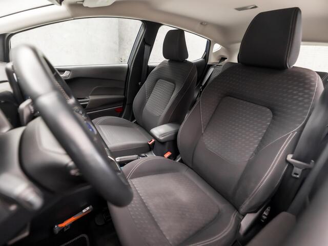 Ford FIESTA 1.0 EcoBoost Titanium Sport (APPLE CARPLAY, GROOT NAVI, CAMERA, ADAPTIVE CRUISE, LANE ASSIST, SPORTSTOELEN, LANE ASSIST, KEYLESS, LED KOPLAMPEN, NIEUWSTAAT)