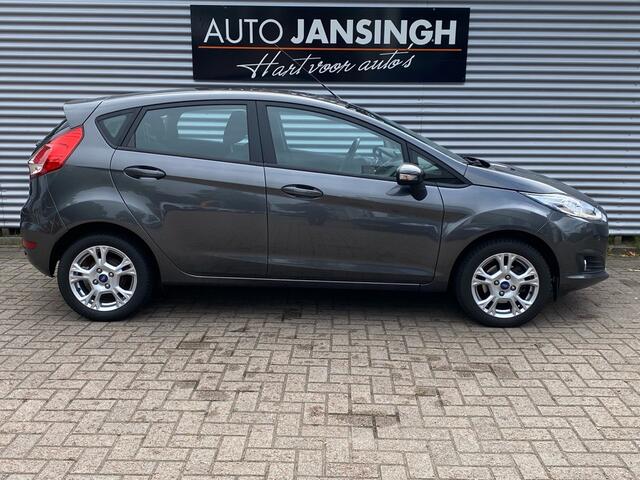 Ford FIESTA 1.0 Style Ultimate | Cruise Control | Airco | Navigatie | PDC | LM Velgen | RIJKLAARPRIJS INCL 12 MAANDEN GARANTIE EN BEURT