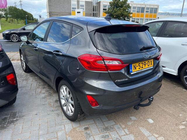 Ford FIESTA 1.0 EcoBoost Titanium 95pk | Winterpack | Sync 3 Navigatie | Trekhaak
