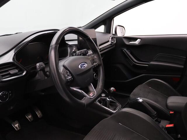 Ford FIESTA 200pk EcoBoost ST-3 Bang & Olufsen | Camera | Cruise | Stoel-/voorruitverw. | Panoramadak