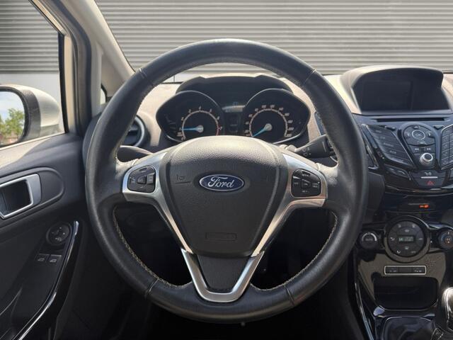 Ford FIESTA 1.0 Ecoboost Titanium - Clima, Cruise, Navi, Parkeersensoren