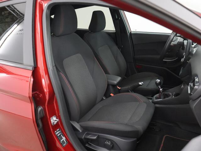 Ford FIESTA 1.0 EcoBoost ST-Line | Trekhaak | Navigatie | Climate Contol | Voorruitverwarming | Parkeersensoren