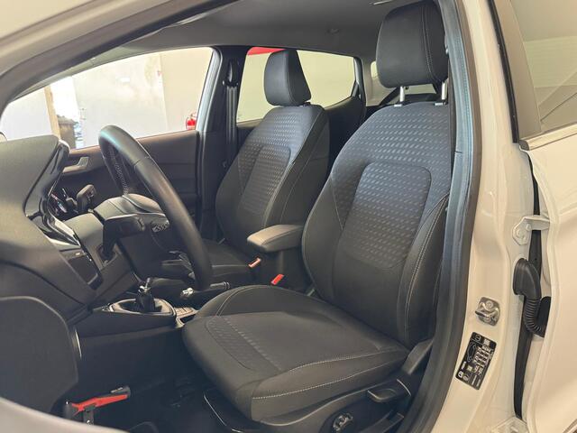 Ford FIESTA 1.0 EcoBoost Titanium NAVIGATIE, ECC AIRCO, CRUISE,