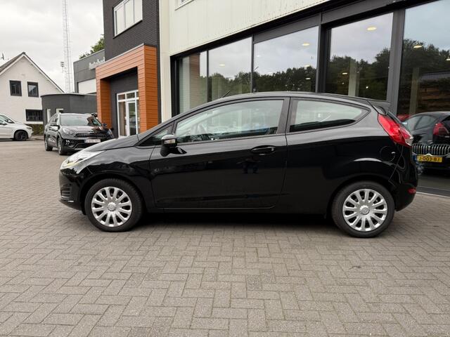 Ford FIESTA 1.0 Style Essential,Airco,Navi,Multi Stuur,Elekt Pakket,Dealer OH
