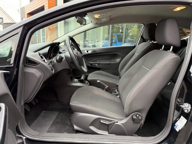Ford FIESTA 1.0 Style Essential,Airco,Navi,Multi Stuur,Elekt Pakket,Dealer OH