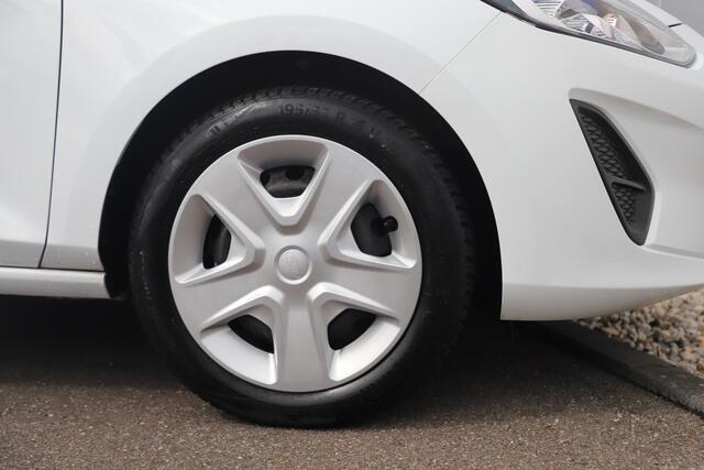 Ford FIESTA 1.5 TDCi Trend Navigatie Carplay Android Cruise Control Airco Elektrische Ramen