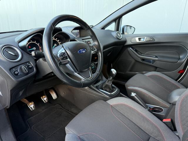 Ford FIESTA 1.0 EcoBoost ST Line Navigatie/17inch.