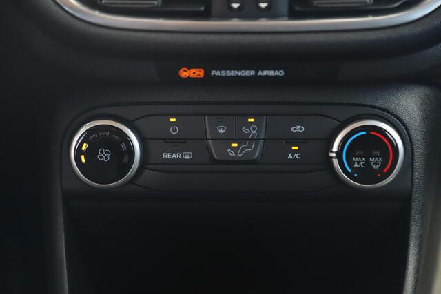 Ford FIESTA 1.1 Trend Carplay Android Navigatie Airco Cruise Control PDC 17 inch ST Line Velgen All Season Banden!