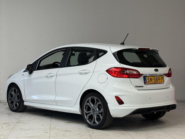 Ford FIESTA 1.0 EcoBoost ST-Line | Navigatie | Parkeersensoren achter | Lichtmetalen velgen 17" |