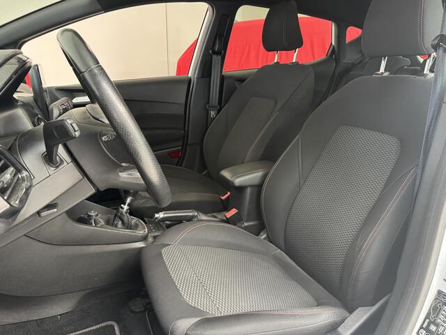 Ford FIESTA 1.0 EcoBoost ST-Line | Navigatie | Parkeersensoren achter | Lichtmetalen velgen 17" |