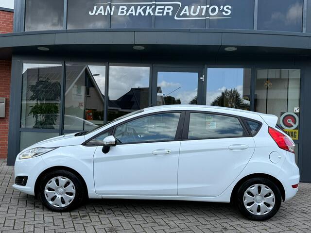 Ford FIESTA 1.5 TDCi Style | navigatie | Bluetooth | PDC