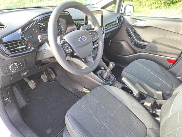 Ford FIESTA 1.1 Trend 5 deurs Airco/Carplay/Navi/Cruise control
