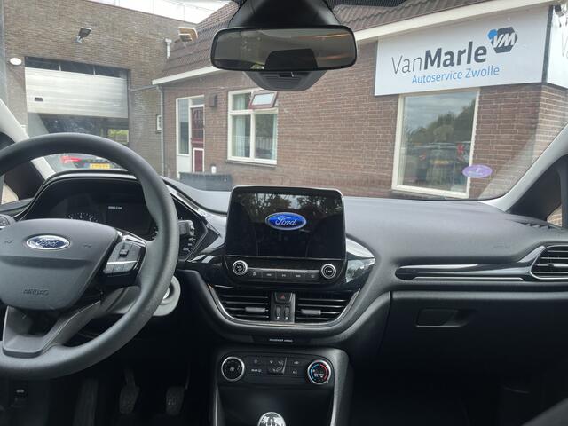 Ford FIESTA 1.1 Trend CRUISE NAVI CARPLAY