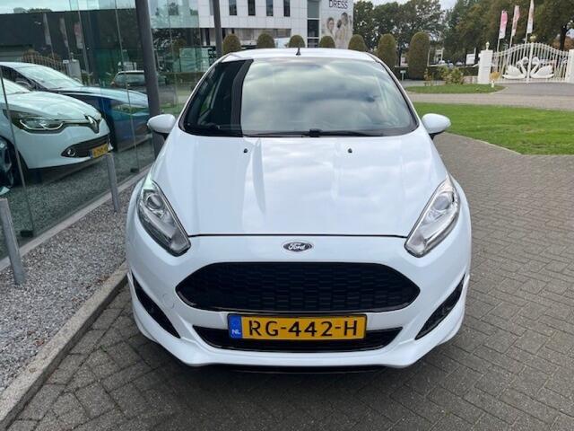 Ford FIESTA 1.0 ST-LINE 5Drs NAVI PDC ECC