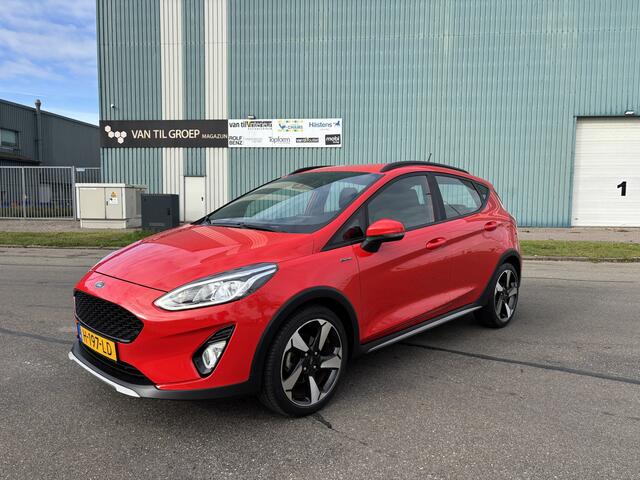 Ford FIESTA 1.0i EcoBoost Active X 6-Bak 95 PK. Nieuwe auto !!! Slechts 52.000 KM !!