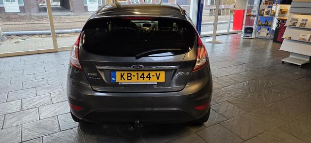 Ford FIESTA 1.0 EcoB Titanium 100 Pk 5 drs Perfecte autohistorie aanwezig!!!!