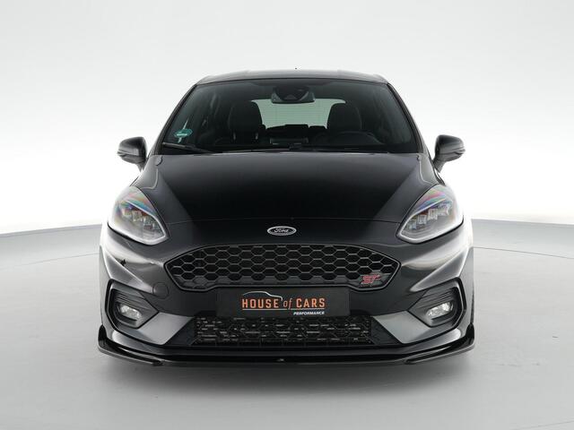Ford FIESTA 200pk ST-3 |Milltek dual outlet|O.Z Racing 18"|Maxton splitterset|B&O|Apple Carplay|LED|cruise control|stoelverwarming|parkeersensoren|