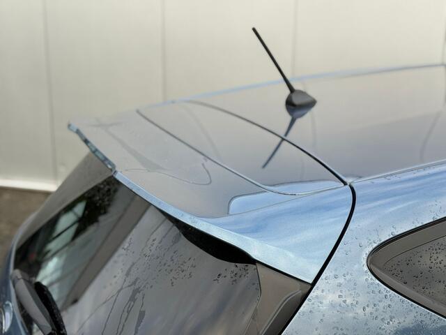 Ford FIESTA 100pk EcoBoost ST-Line | 18inch | Trekhaak | Voorrruitverw. | Clima | Grote Spoiler | PDC achter | Dab |