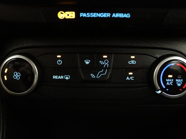 Ford FIESTA 85pk Trend Cruise | Climate | Carplay | Navi | Parkeersens. achter