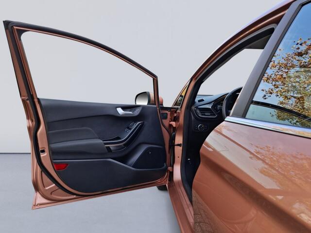 Ford FIESTA 1.0 ECOB. TITANIUM