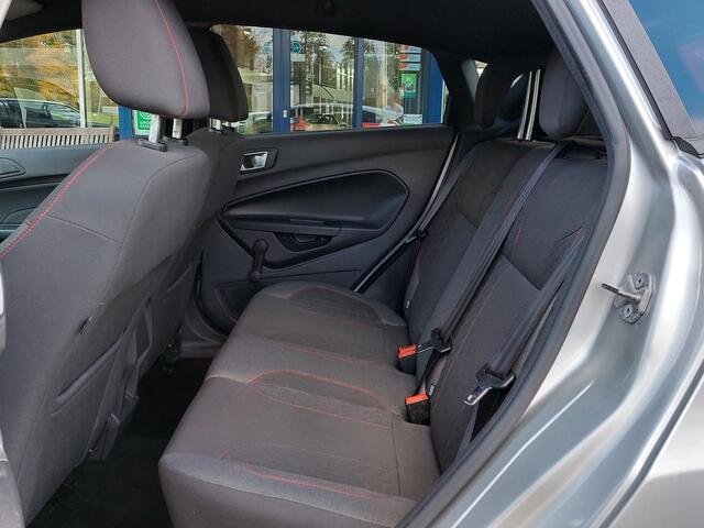 Ford FIESTA 1.0 EcoBoost 101pk ST-Line 5-Deurs | Origineel NL | Navi | Clima | Cruise | Bluetooth Carkit+Streaming | Licht+Regensensor | Pdc+Achteruitrijcamera | Privacy Glass | Mistlampen | 17''lm