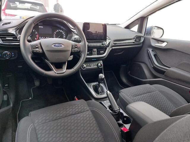Ford FIESTA 1.0 EcoBoost Hybrid Titanium