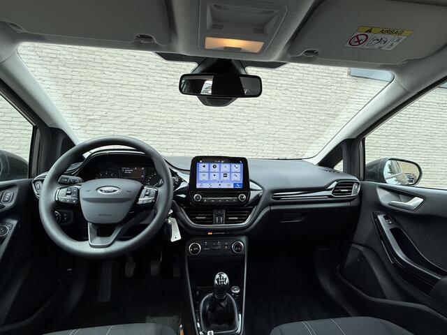 Ford FIESTA 1.1 Trend ( Carplay - Achteruit rij sensoren)