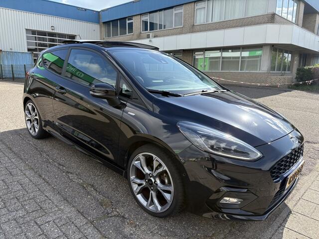 Ford FIESTA 1.0 EcoBoost Hybrid ST-Line X panodak