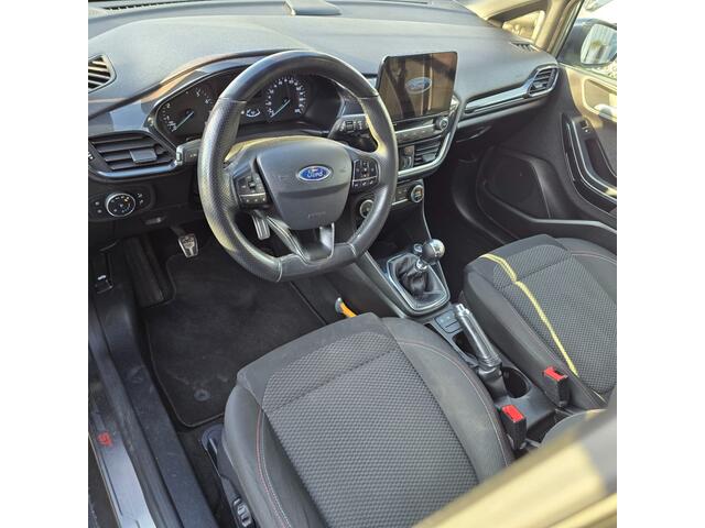 Ford FIESTA 1.0 EcoBoost 74kW 5d ST-line / Navigatie ** Nieuwe distributieriem ****