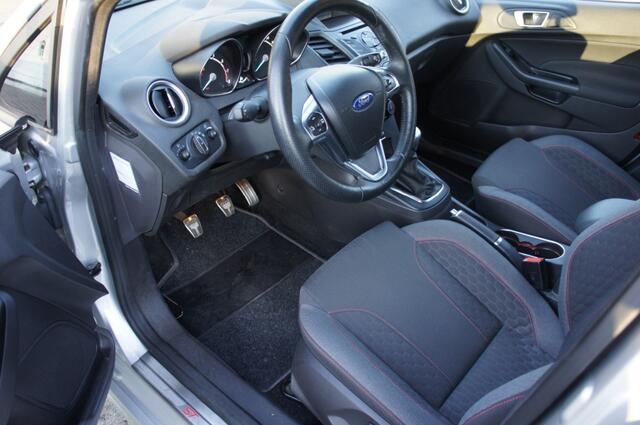 Ford FIESTA 1.0 ECOB. ST LINE 1eEIG NIEUWSTAAT DEALER ONDERHOUDEN