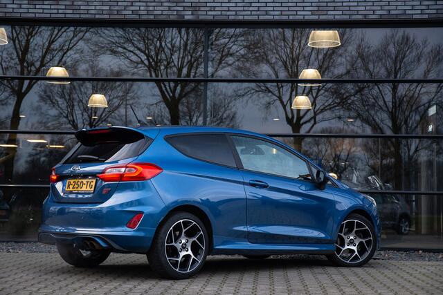 Ford FIESTA 1.5 EcoBoost ST-3 200PK , Recaro stoelen, B&O,