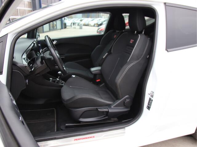 Ford FIESTA 1.5 ST-3 Dealer ond, B&O, Stoelverwarming, FULL LED Prijspakker!