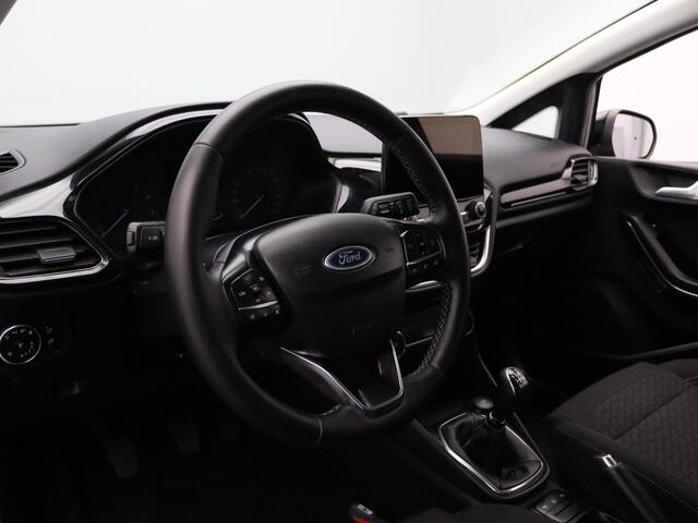 Ford FIESTA EcoBoost Hybrid Titanium 125pk Cruise | Climate | Navi | Parkeersens. achter